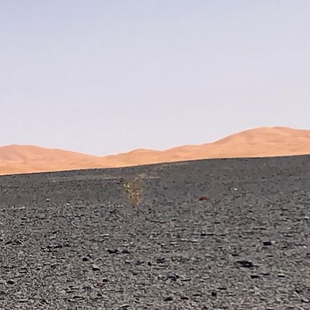 Отель Bivouac Le Petit Prince Мерзуга Экстерьер фото